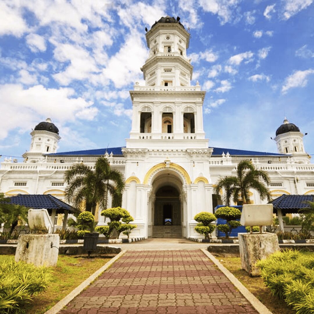 Sultan Abu Bakar Mosque